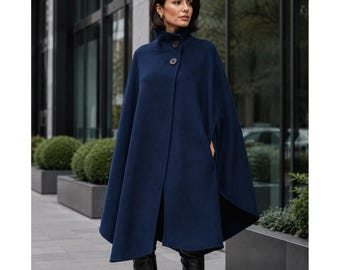 Marineblauer Wollcape-Poncho für Damen, hoher Kragen, eleganter Wintercape-Mantel, Wickelmantel