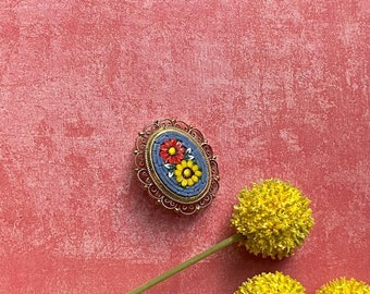 Gold Tone Micro Mosaic Pin From Italy - Vintage