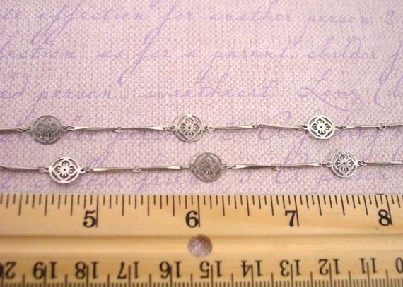 Avon "Flower Lace" Silver Tone Necklace - Vintage… - image 6