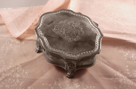 Silver Plated Trinket Box with Red Velvet Lining - image 3