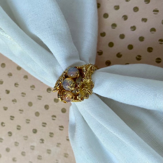 Avon Opalescent Gold Tone Ring - Vintage 1975 - image 1