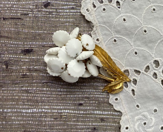 Gold Tone White Beaded Brooch  - Vintage 1960s-80s - image 1