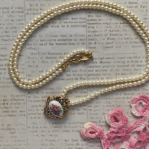 Collar de porcelana Avon Victorian Romance - Vintage 1993