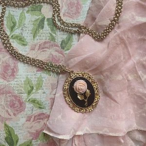 Avon Serena Rose Gold Tone Mirrored Pendant Necklace  - Vintage 1973