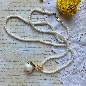 Collar con colgante Avon Pearlesque Elegance - Vintage 1994