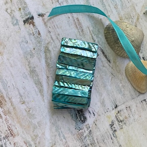 Abalone Stretch Blue Shell Bracelet  - Vintage