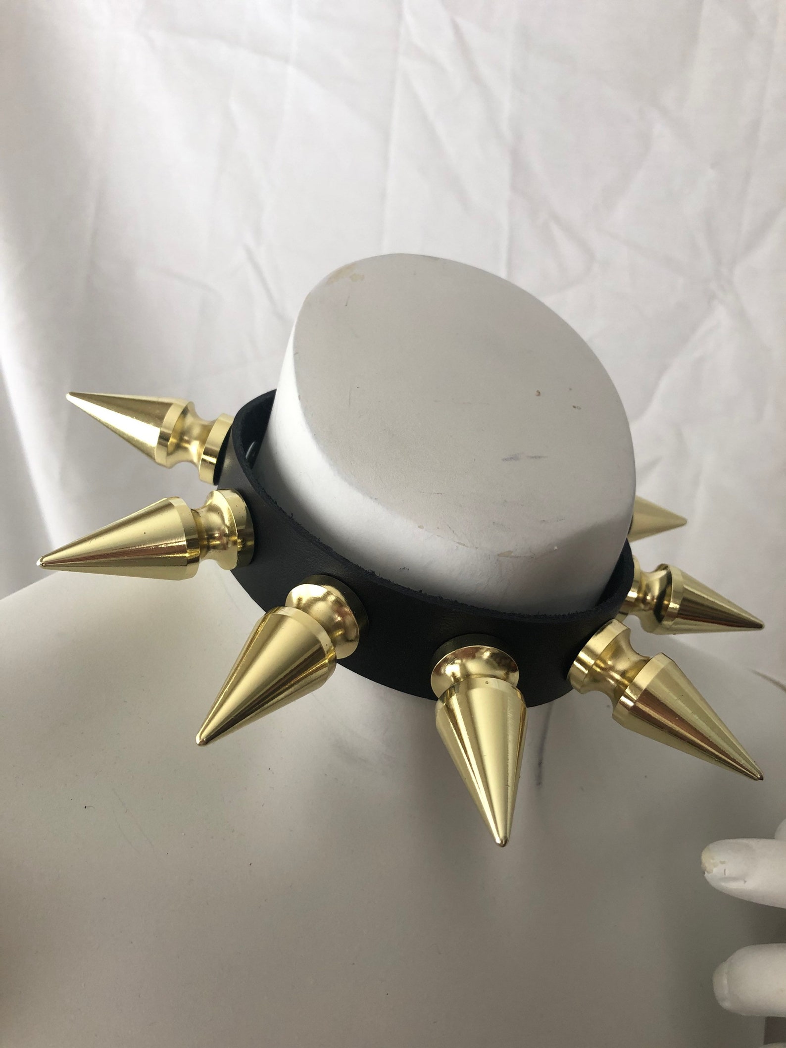Chunky spiked choker with 7 large spikes Etsy