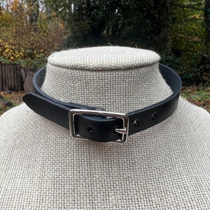 1/2" black leather minimalist choker with silver buckle