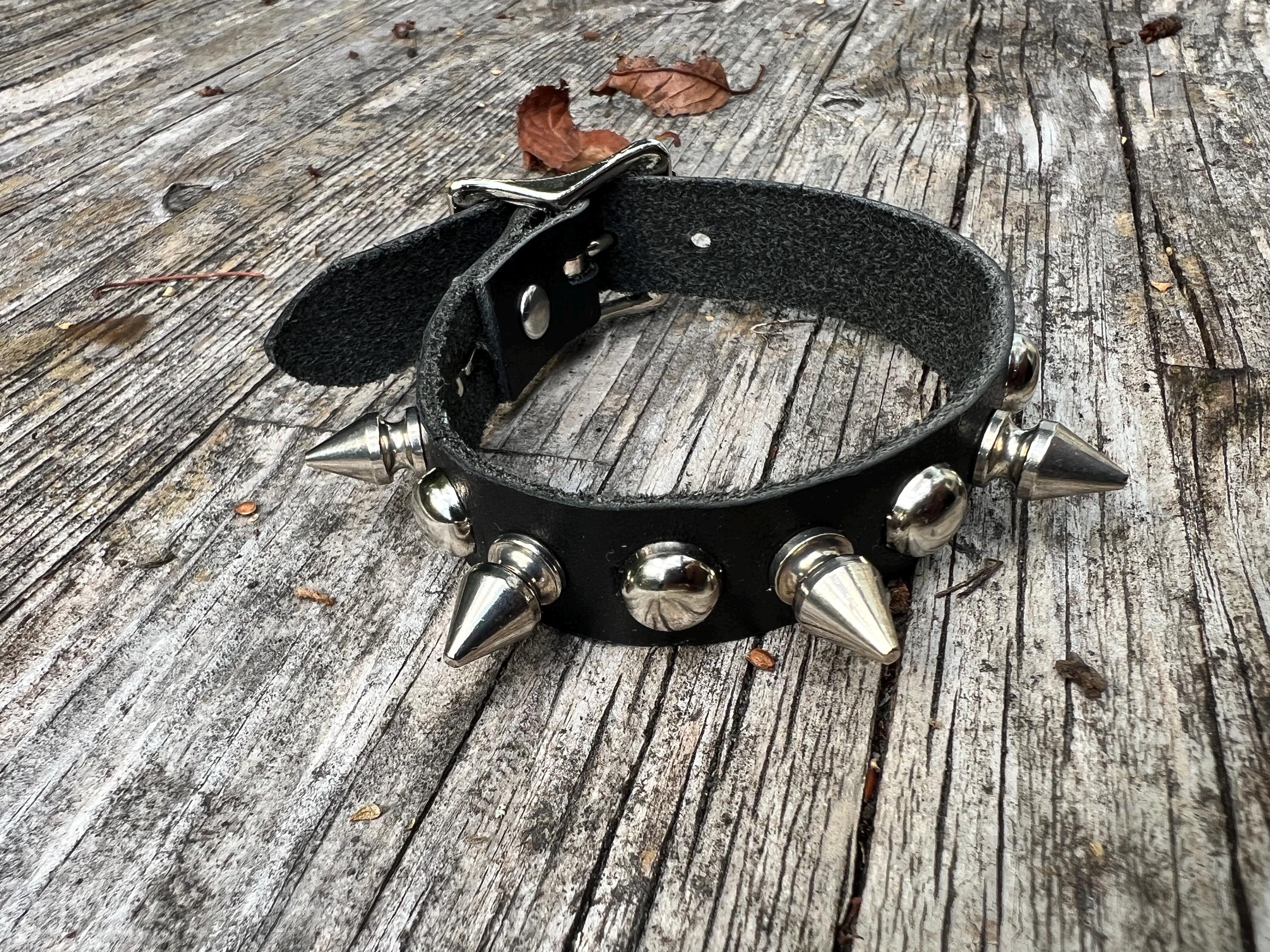 Spike Bracelet With 1/2” Tree Spikes and 3/8” Round Studs - Etsy