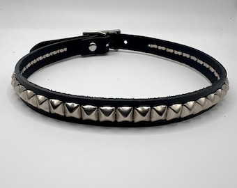 Black leather punk choker with little pyramid studs