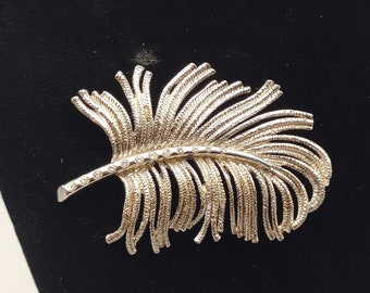 Vintage Designer Monet Wispy Feather Brooch- Silver Tone Monet Pin- Bird Feather- Clear Crystal Accents- Monet Collector Gift K#462