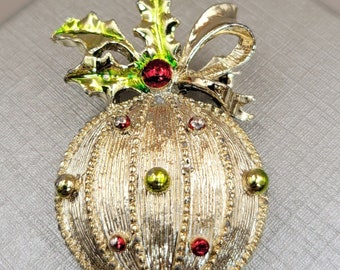 GERRY'S- Vintage Christmas Ball Pin- Christmas Ornament Pin- Vintage Christmas Brooch- Christmas Gift Topper- Vintage Gerry's Pin K#63