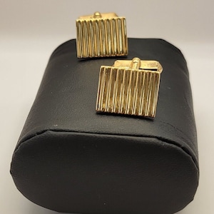 Swank Vintage Ribbed Design Cuff Links - Gold Tone Designer Cuff Links - Gift for Him - Father's Day Gift - Swank Jewelry Collector - K#658