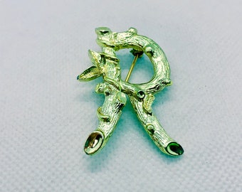 Vtg 70s 80s Dark Blue Name Letter Initial /'K/' Brooch