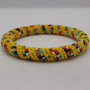 Vintage lebendige bunte Glas Perle Armreif - Vintage Modeschmuck - Schmuck Sammler Fun Armreif - K #1193