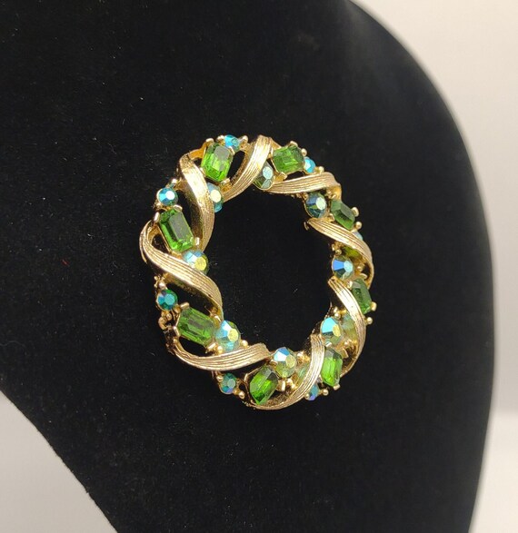 Vintage Lisner Green Iridescent Jewelry Set- Spar… - image 8