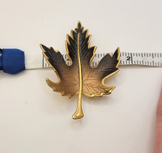 Vintage Brown Ombre Enameled Maple Leaf Pin- Gold… - image 10