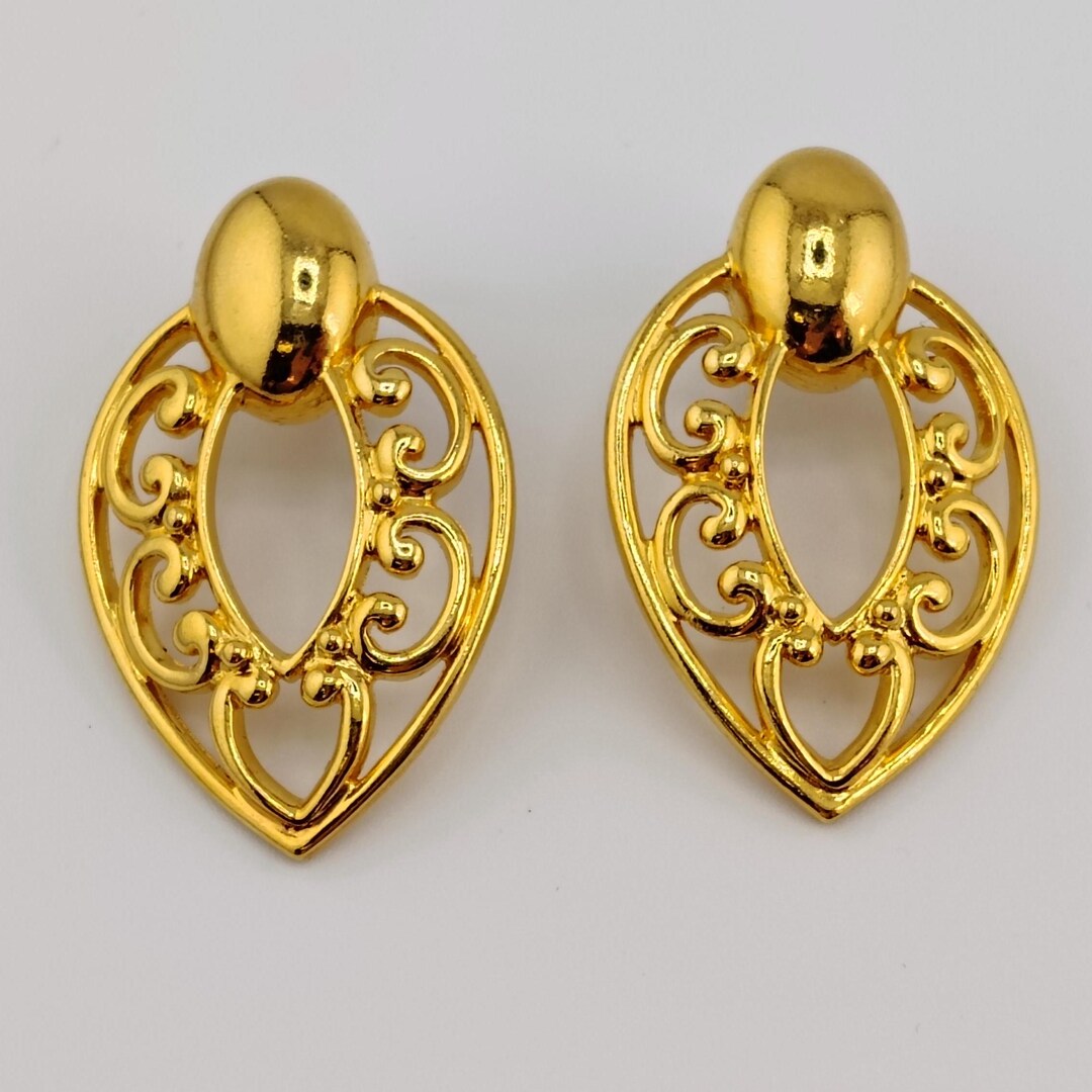 Golden Openwork Swirl Earrings – Vintage Door Knocker Style - Etsy