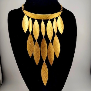 Vintage Napier Gold Ton Florentiner Blätter Bib Halskette - Statement Runway Schmuck - Designer Dramatic Halskette K # 1116 signiert