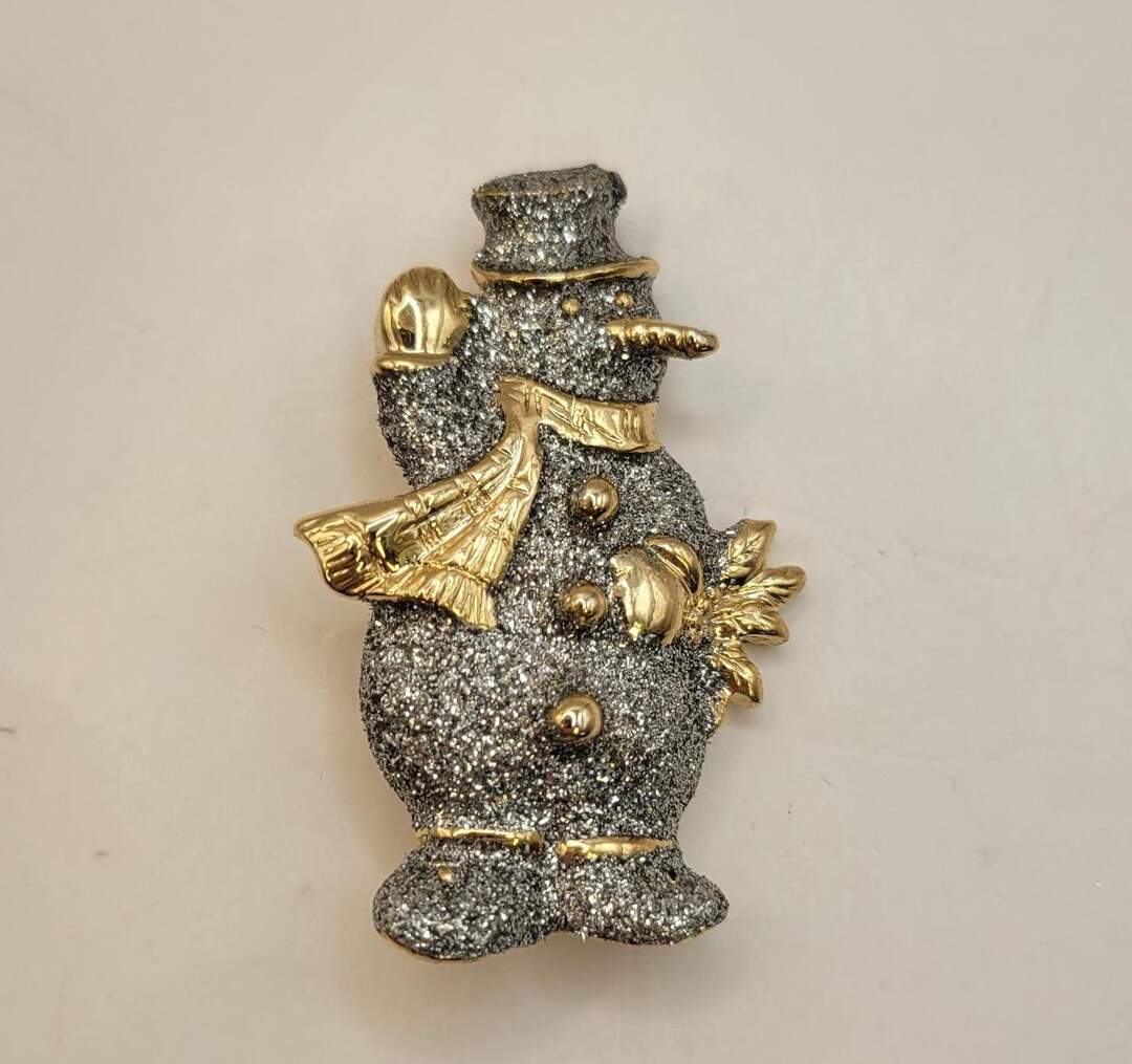 Snowman in White (Pierced)