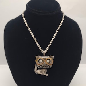 Smarty Cat Whimsical Googly Eye Cat Wearing Gold Tone Glasses Pendant with Necklace- Cat Lover Funny Movable Necklace- K#1178