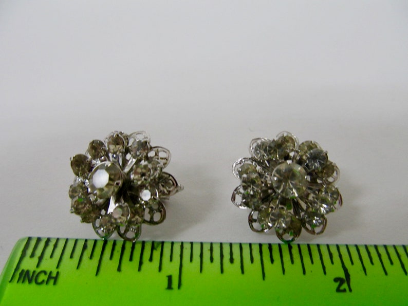 SARAH COVENTRY Sparkling Clear Rhinestone Earrings Item K # 3318