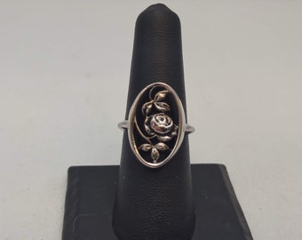 Vintage 1970s Avon Rosemonde Rose Filigree Silver Tone Ring- Avon Jewelry Collector- Vintage Costume Jewelry Ring Size 7 1/2 K#1104