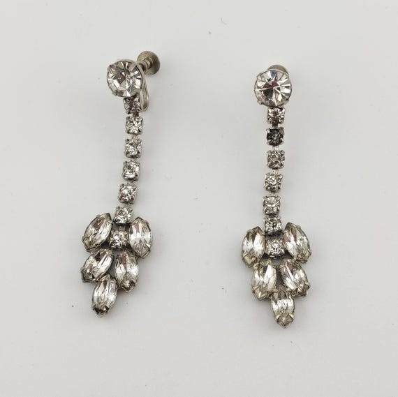 Signed Weiss Clear Rhinestone Dangling Screw-Back… - image 4