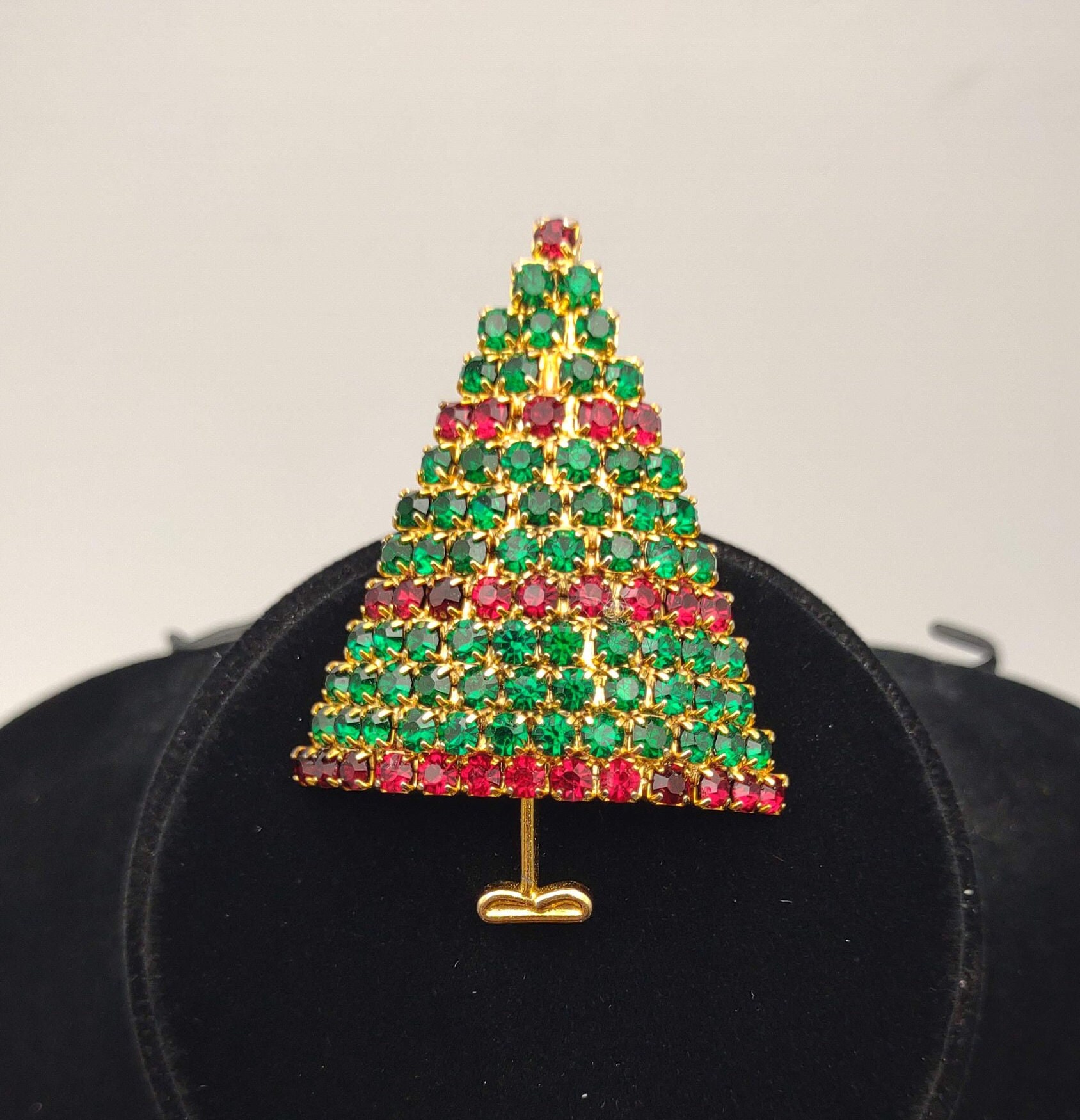 Christmas shop tree brooch