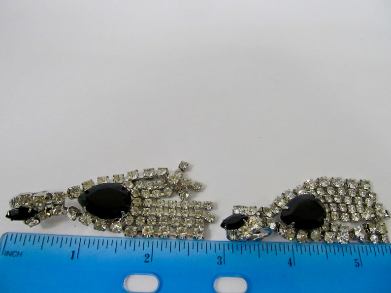 Vintage Long Prong Set Rhinestone Earrings Item K # 2438
