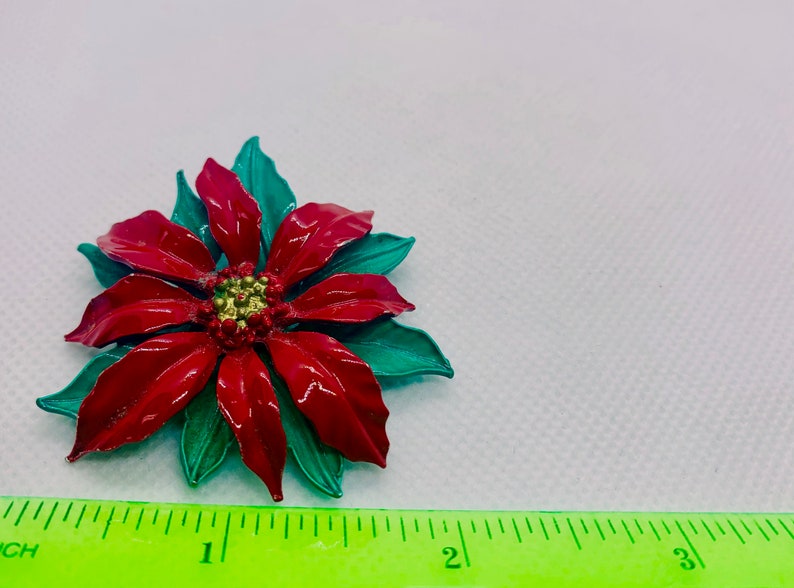 Vintage Enameled Christmas Poinsettia Pin Item K # 436