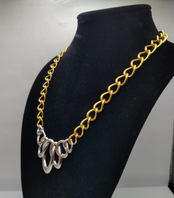 Vintage Monet Two-Tone Chain Necklace – Chunky Gr… - image 4