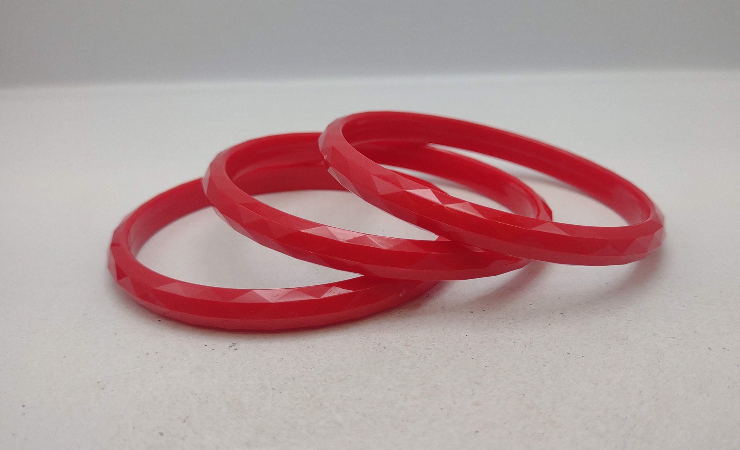 Cheap plastic bangle bracelets sale