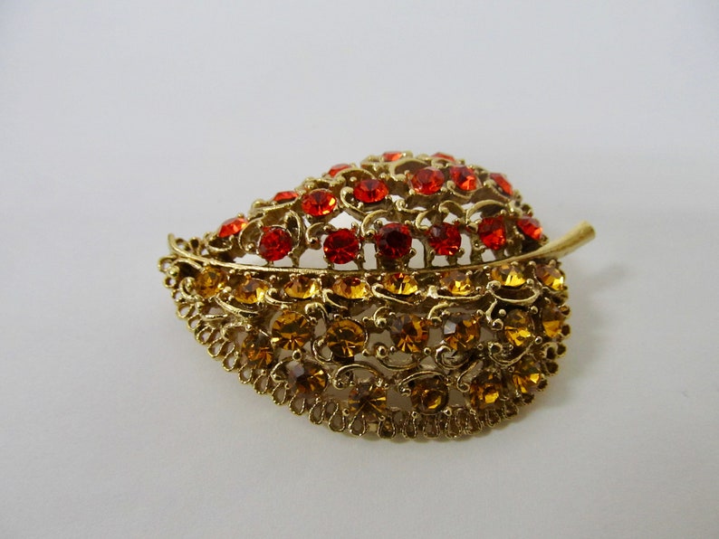 Vintage Golden Yellow and Orange Rhinestone Leaf Pin and Earring Set Item K # 3238