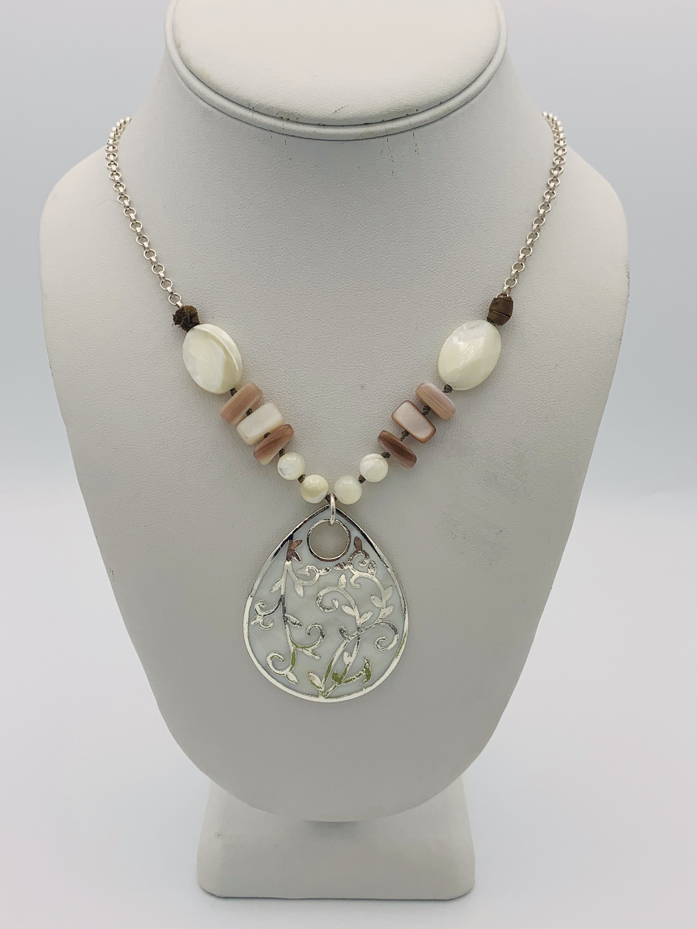 Tice Rosa Retro Mother of Pearl Inlay and Stone Necklace
