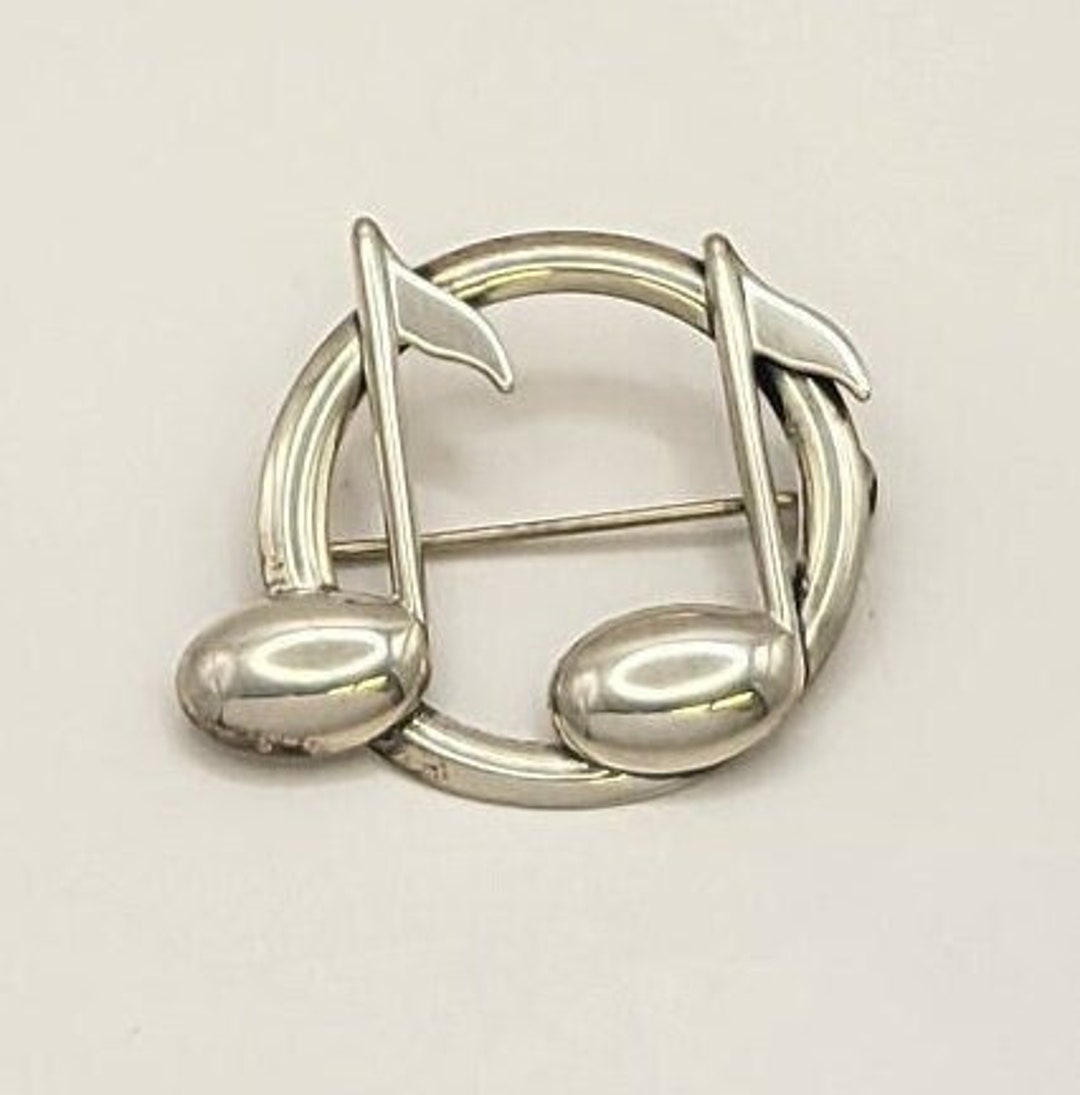 Épingle/broche Vintage Chat Argenté Aux Yeux Verts Et Strass - Objet De Collection Occasion