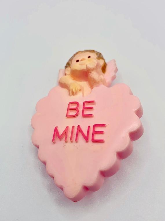 Vintage "Be Mine" Cupid and Heart Pin Item K # 230