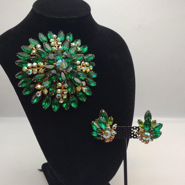 Vintage Juliana Jewelry Matching Set- Beautiful Shades of Green Oversized Brooch Matching Clip on Earrings- Iridescent Accents K#72