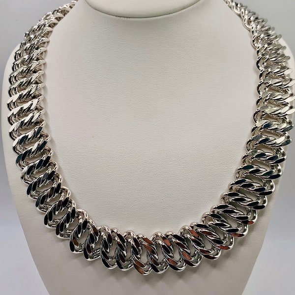 NAPIER- Vintage Chunky Statement- Collar Necklace- Napier Jewelry- Napier Collar Necklace- Silver Tone Collar Necklace  Item K # 2611