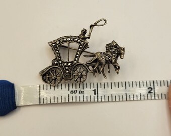 マーカサイト ブローチ　馬車 マーカサイト駅馬車ブローチ – 0.835 シルバー 馬と馬車のピン - Etsy 日本