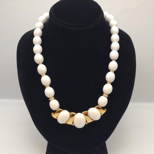 Retro 1980s White and Gold Tone Beaded Trifari Graduated Frontal Collar Necklace- Vintage Trifari Collector Costume Jewelry- K#514
