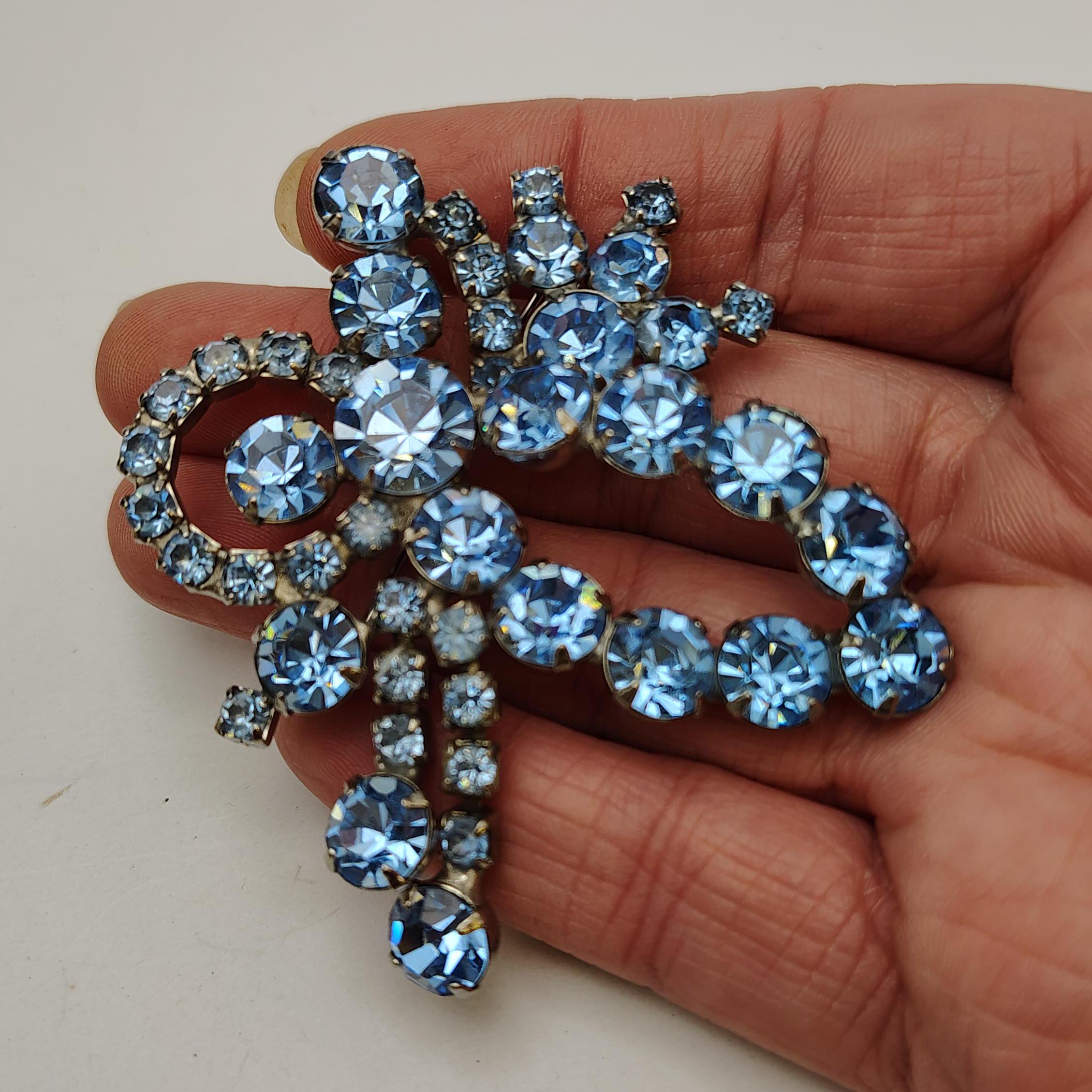 Huge 1950s Blue Rhinestone Brooch - Vintage Jewerly Collect