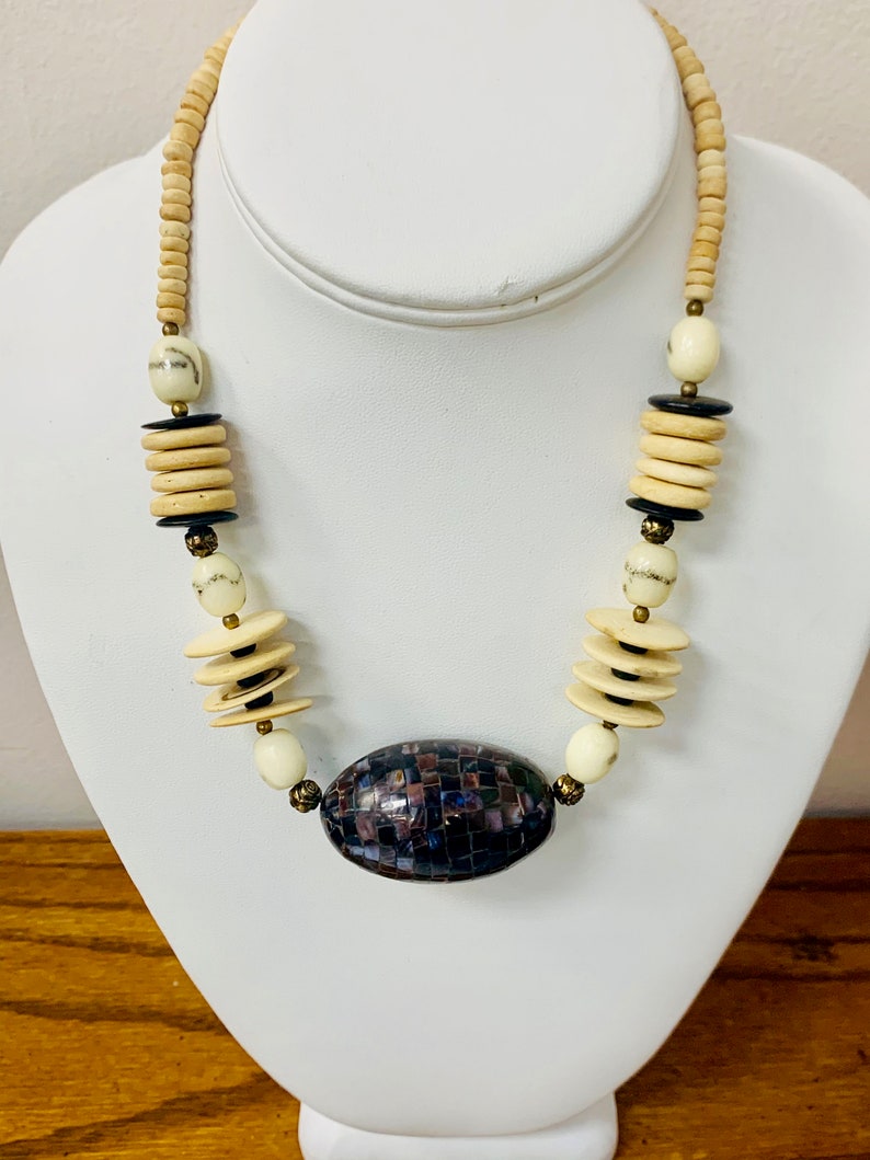 Vintage Hand Made Natural Materials Beaded Necklace Item K # 1345