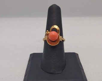 1970s Vintage Spindrift Avon Faux Coral Gold Tone Adjustable Ring- Vintage Avon Collector Jewelry- Cute Modernist Cocktail Ring K#696