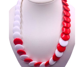 AVON "Newport" Red and White Plastic Disc Necklace Item K # 1722