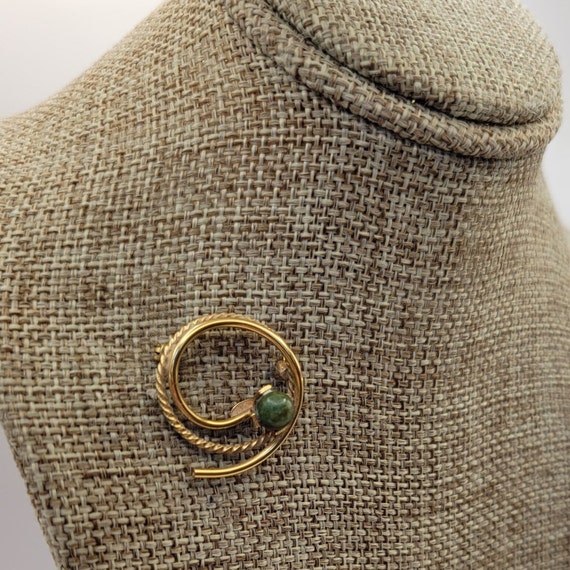 Vintage Danecraft Gold Filled Jade Circle Pin - P… - image 2