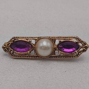 Vintage 1928 Mfg Co Royal Purple and Faux Pearl Cabochon Bar Pin June and February Birthstone Pin Vintage 1928 Costume Jewelry K956 image 1