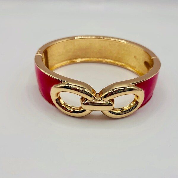 Retro Red Enameled Hinged Bangle Bracelet Item K # 1523