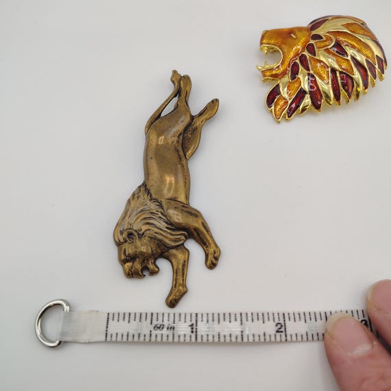 Vintage Lion Brooch Set – Enameled Head & Brass Lion View 4