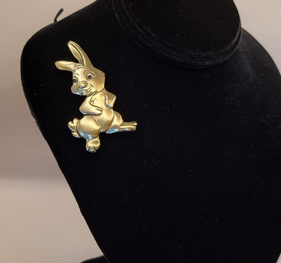 Vintage Enameled Metal Bunny Rabbit Pin - Silver … - image 6